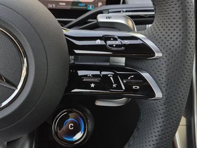 2026 Mercedes-Benz GLC 4MATIC