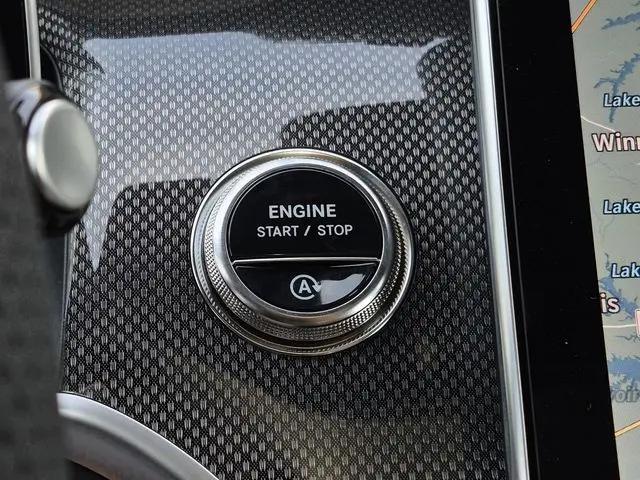 2026 Mercedes-Benz GLC 4MATIC