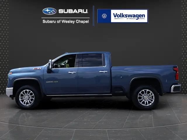 2025 Chevrolet Silverado 3500HD 4WD Crew Cab Standard Bed LTZ