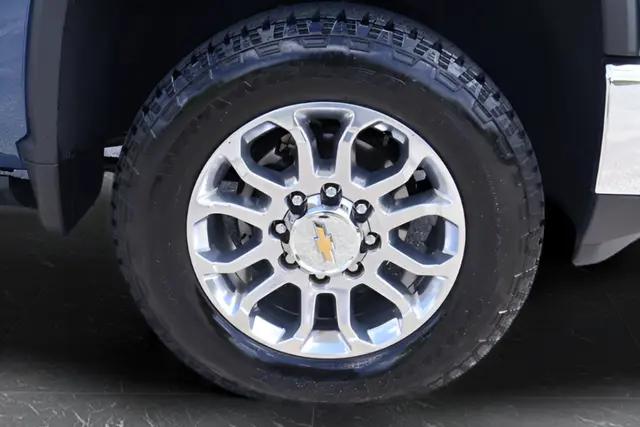 2025 Chevrolet Silverado 3500HD 4WD Crew Cab Standard Bed LTZ