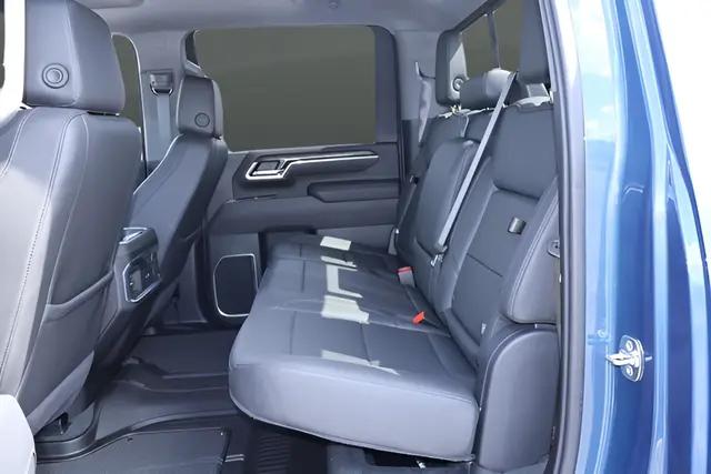 2025 Chevrolet Silverado 3500HD 4WD Crew Cab Standard Bed LTZ