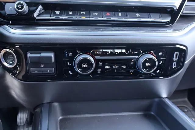 2025 Chevrolet Silverado 3500HD 4WD Crew Cab Standard Bed LTZ