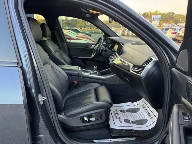 2021 BMW X5 M50i