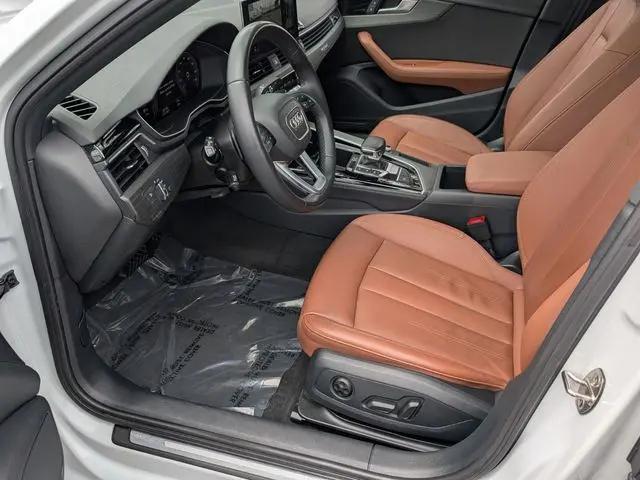 2022 Audi A4 Premium Plus 40 TFSI quattro S tronic
