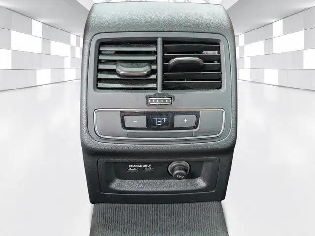 2022 Audi A4 Premium Plus 40 TFSI quattro S tronic