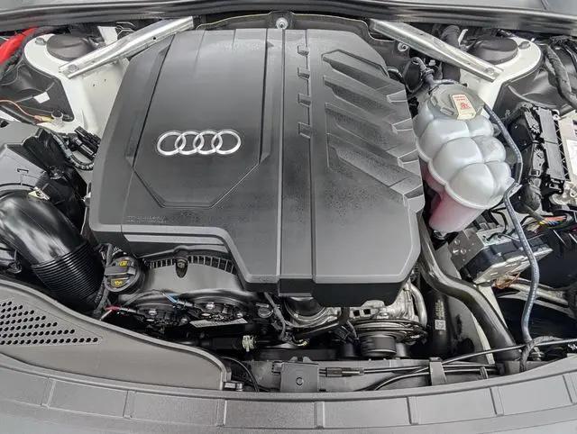 2022 Audi A4 Premium Plus 40 TFSI quattro S tronic