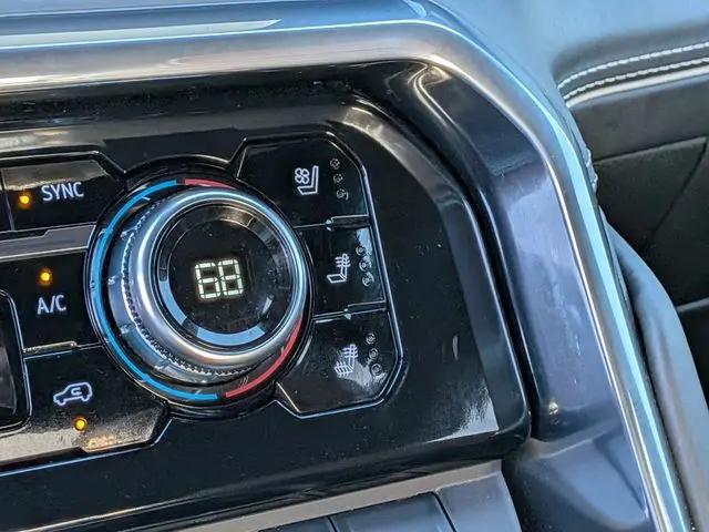 2025 GMC Sierra 2500HD 4WD Crew Cab Standard Bed Denali Ultimate