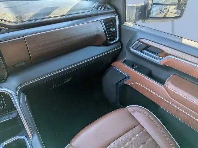 2025 GMC Sierra 2500HD 4WD Crew Cab Standard Bed Denali Ultimate