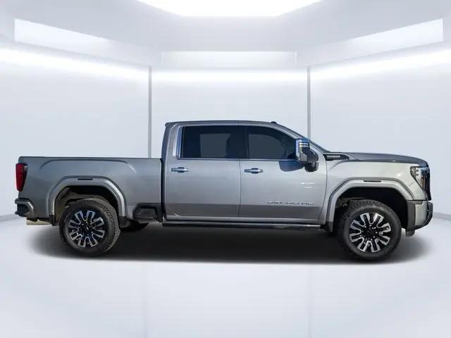2025 GMC Sierra 2500HD 4WD Crew Cab Standard Bed Denali Ultimate