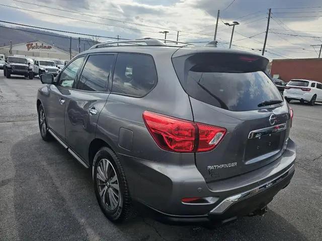 2019 Nissan Pathfinder SL