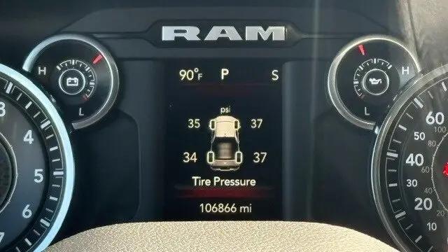 2021 Ram 1500 Big Horn Crew Cab 4x4 6'4" Box