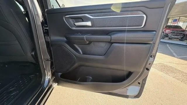 2021 Ram 1500 Big Horn Crew Cab 4x4 6'4" Box