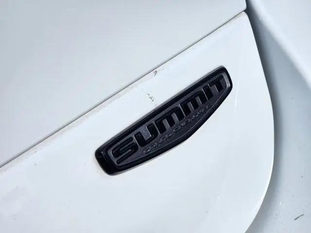 2024 Jeep Grand Cherokee L Summit 4x4