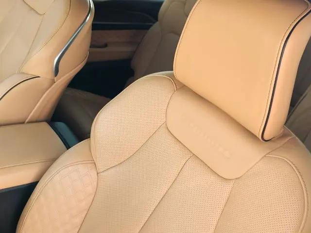 2024 Jeep Grand Cherokee L Summit 4x4