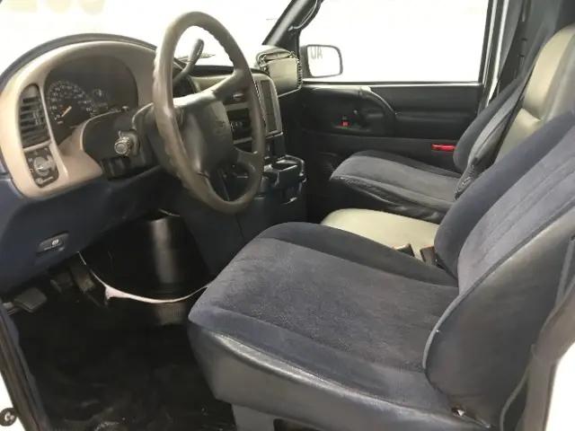 2001 Chevrolet Astro Base