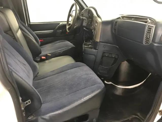 2001 Chevrolet Astro Base