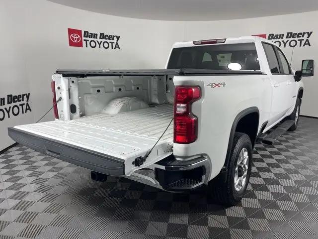 2021 Chevrolet Silverado 2500HD 4WD Crew Cab Standard Bed LT