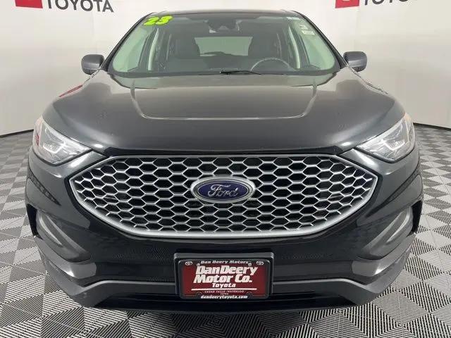 2023 Ford Edge SE