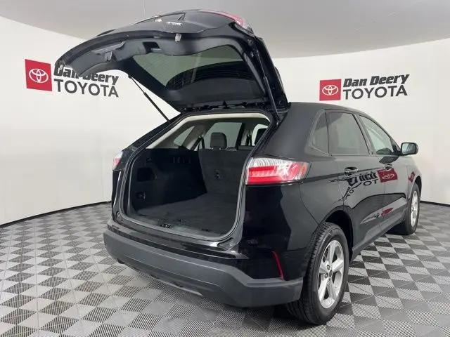 2023 Ford Edge SE