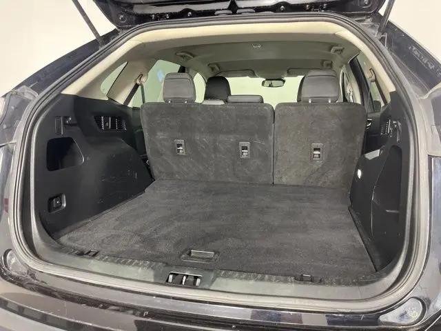2023 Ford Edge SE