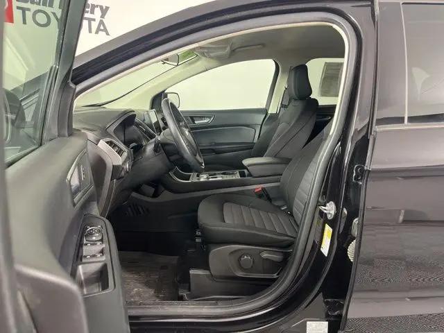 2023 Ford Edge SE