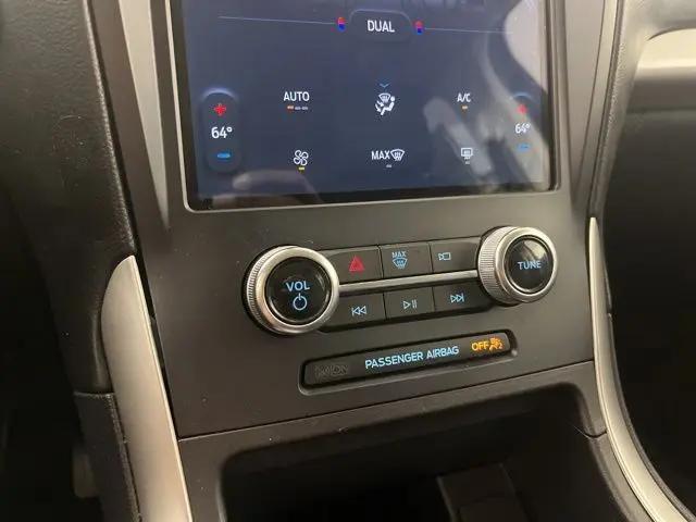 2023 Ford Edge SE
