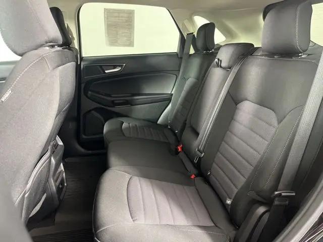2023 Ford Edge SE