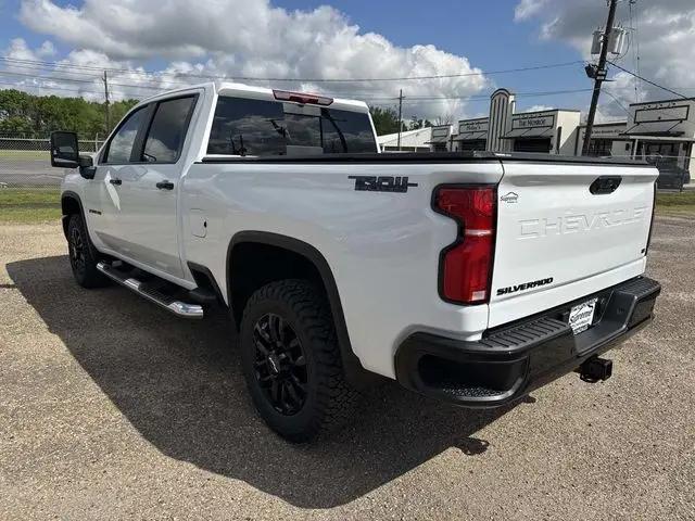 2026 Chevrolet Silverado 2500HD Crew Cab, Standard Bed, LT, 4WD