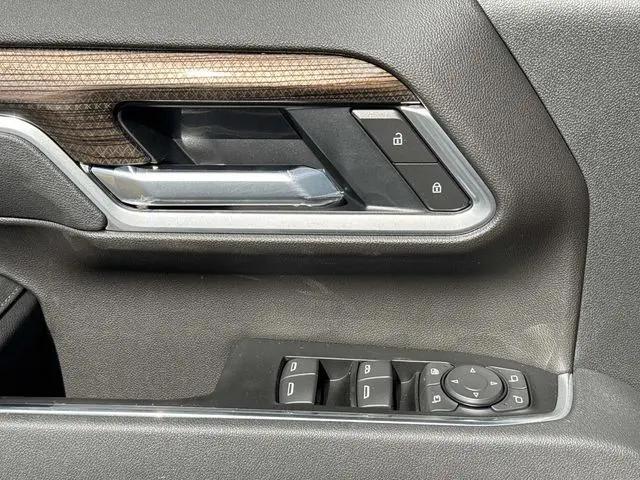 2026 Chevrolet Silverado 2500HD Crew Cab, Standard Bed, LT, 4WD