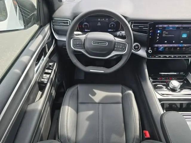 2026 Jeep Grand Wagoneer 4x4