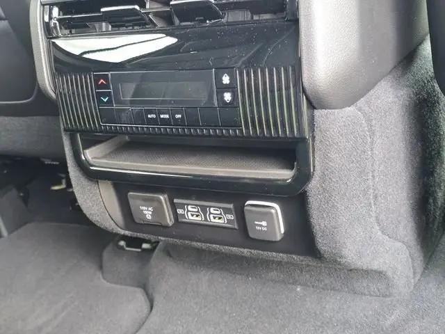 2026 Jeep Grand Wagoneer 4x4