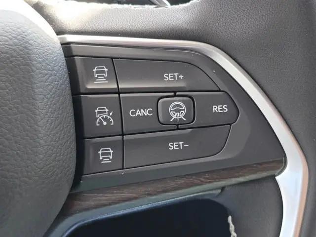 2026 Jeep Grand Cherokee L Altitude 4x4
