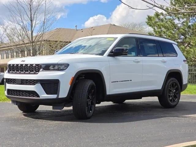 2026 Jeep Grand Cherokee L Altitude 4x4