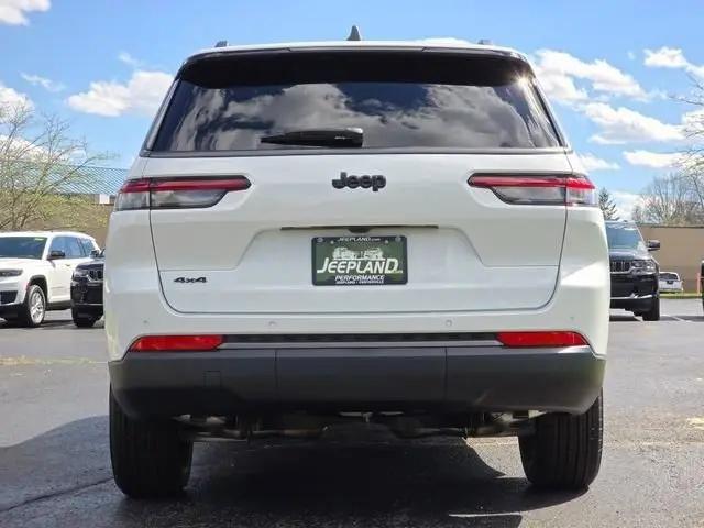 2026 Jeep Grand Cherokee L Altitude 4x4