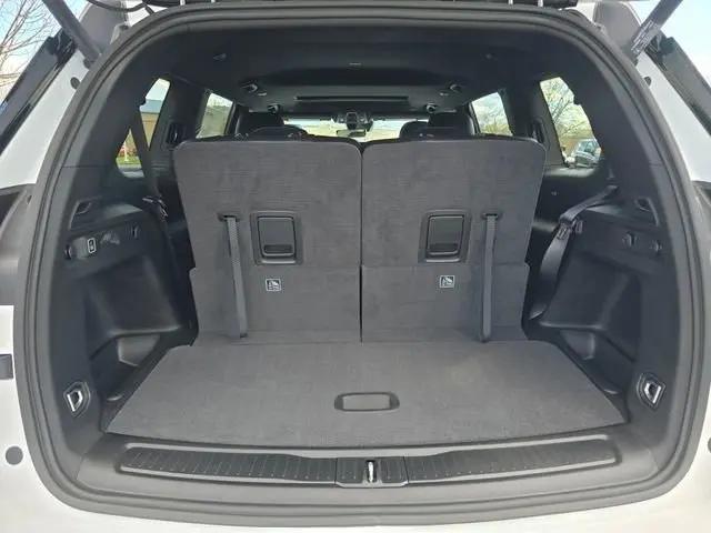2026 Jeep Grand Cherokee L Altitude 4x4