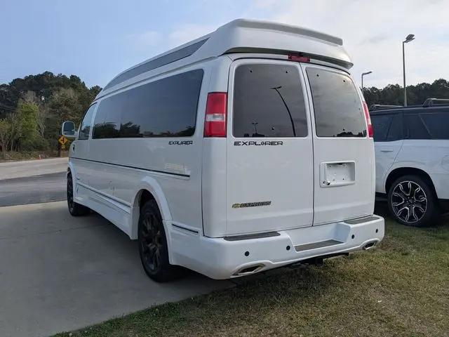 2026 Chevrolet Express Cargo Van 2500 Extended Wheelbase, WT, RWD