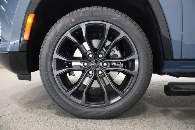 2026 Jeep Grand Wagoneer Summit Obsidian 4x4