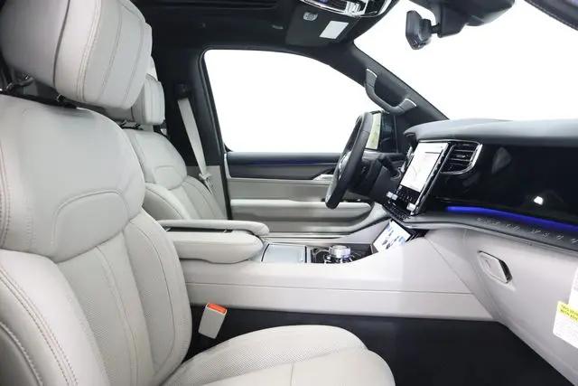 2026 Jeep Grand Wagoneer Summit Obsidian 4x4