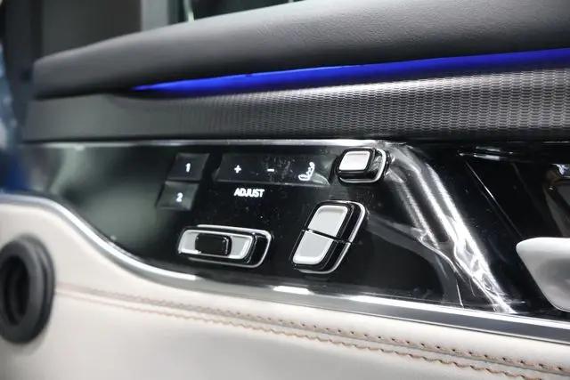 2026 Jeep Grand Wagoneer Summit Obsidian 4x4
