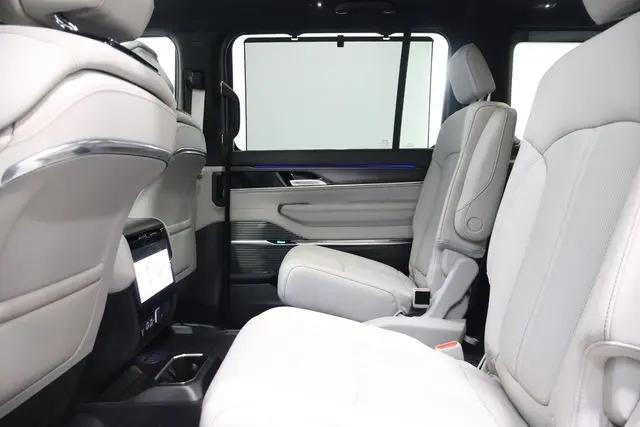 2026 Jeep Grand Wagoneer Summit Obsidian 4x4