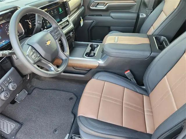 2026 Chevrolet Silverado 2500HD Crew Cab, Standard Bed, High Country, 4WD