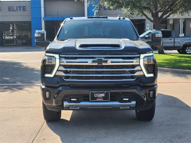 2026 Chevrolet Silverado 2500HD Crew Cab, Standard Bed, High Country, 4WD