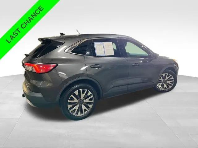 2020 Ford Escape Titanium