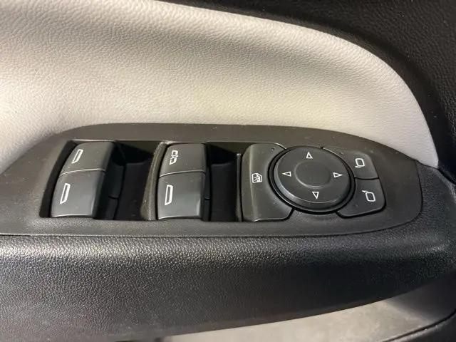 2022 Chevrolet Equinox FWD LS