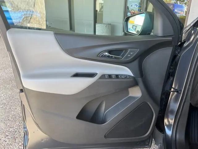 2022 Chevrolet Equinox FWD LS