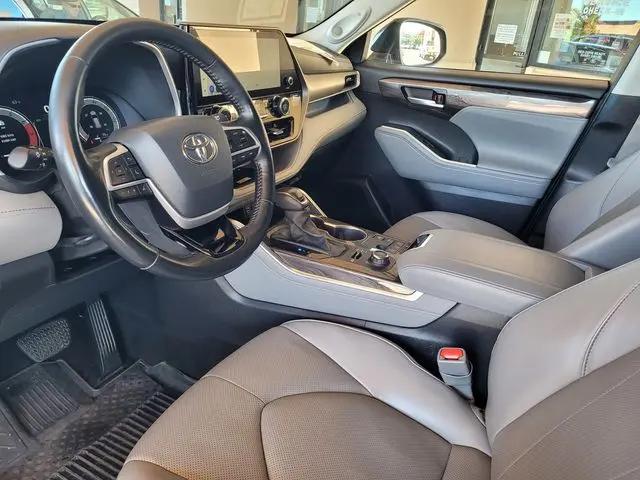 2023 Toyota Highlander Limited