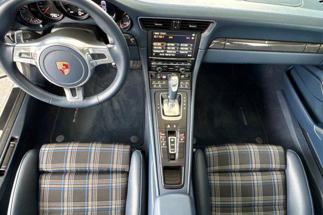 2015 Porsche 911 Turbo