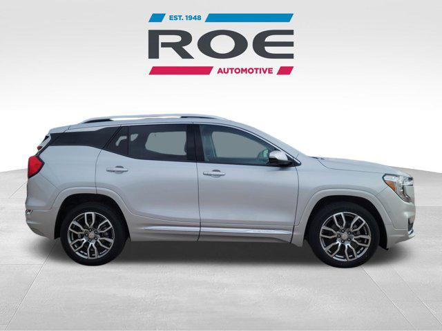 2022 GMC Terrain AWD Denali