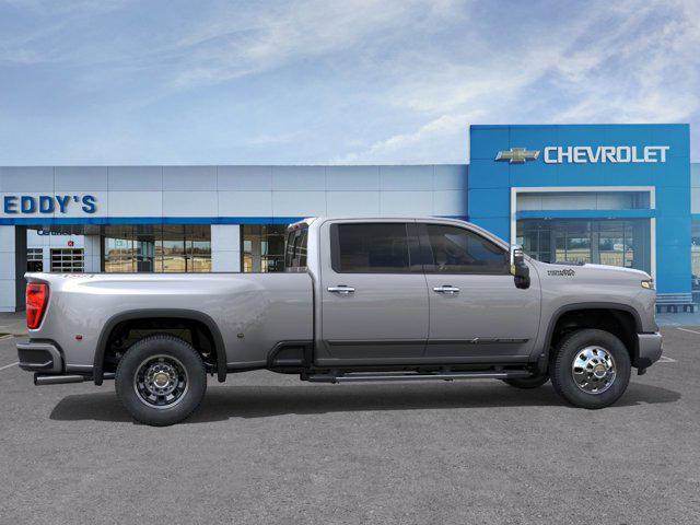 2026 Chevrolet Silverado 3500HD Crew Cab, Long Bed, High Country Dual Rear Wheel, RWD