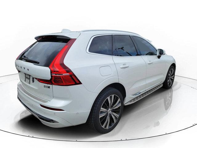 2023 Volvo XC60 B5 Plus Bright Theme
